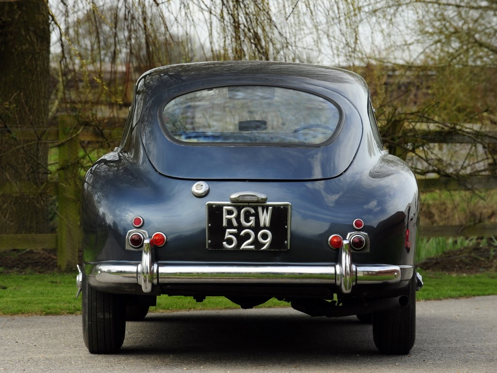 Aston Martin DB2/4 Saloon 3L (Manual)